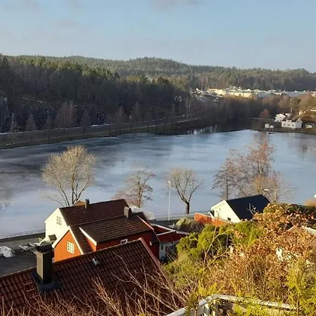 Trivelig Hus Med Fantastisk Utsikt فيلة آرندال