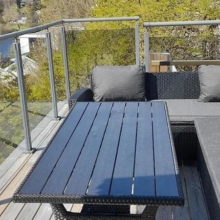 Trivelig Hus Med Fantastisk Utsikt