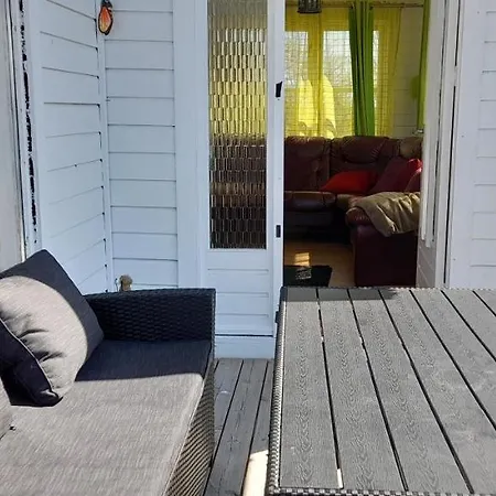 Trivelig Hus Med Fantastisk Utsikt آرندال