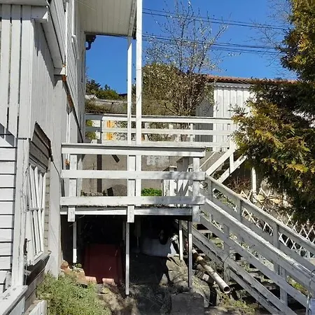 Trivelig Hus Med Fantastisk Utsikt * Arendal